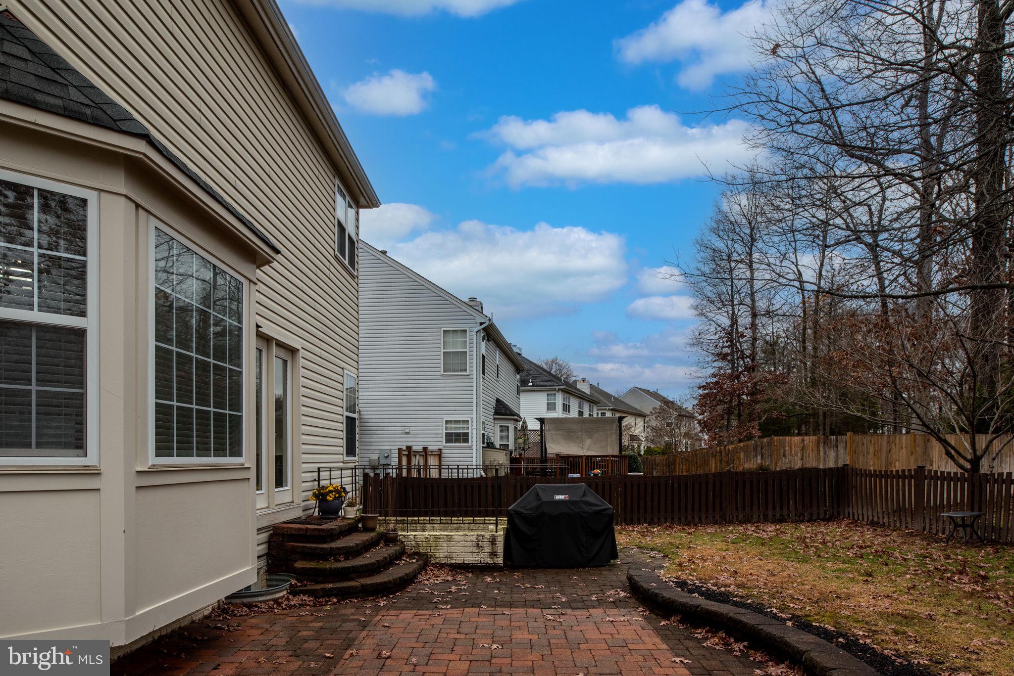 BRIDLEWOOD - Residential Lease