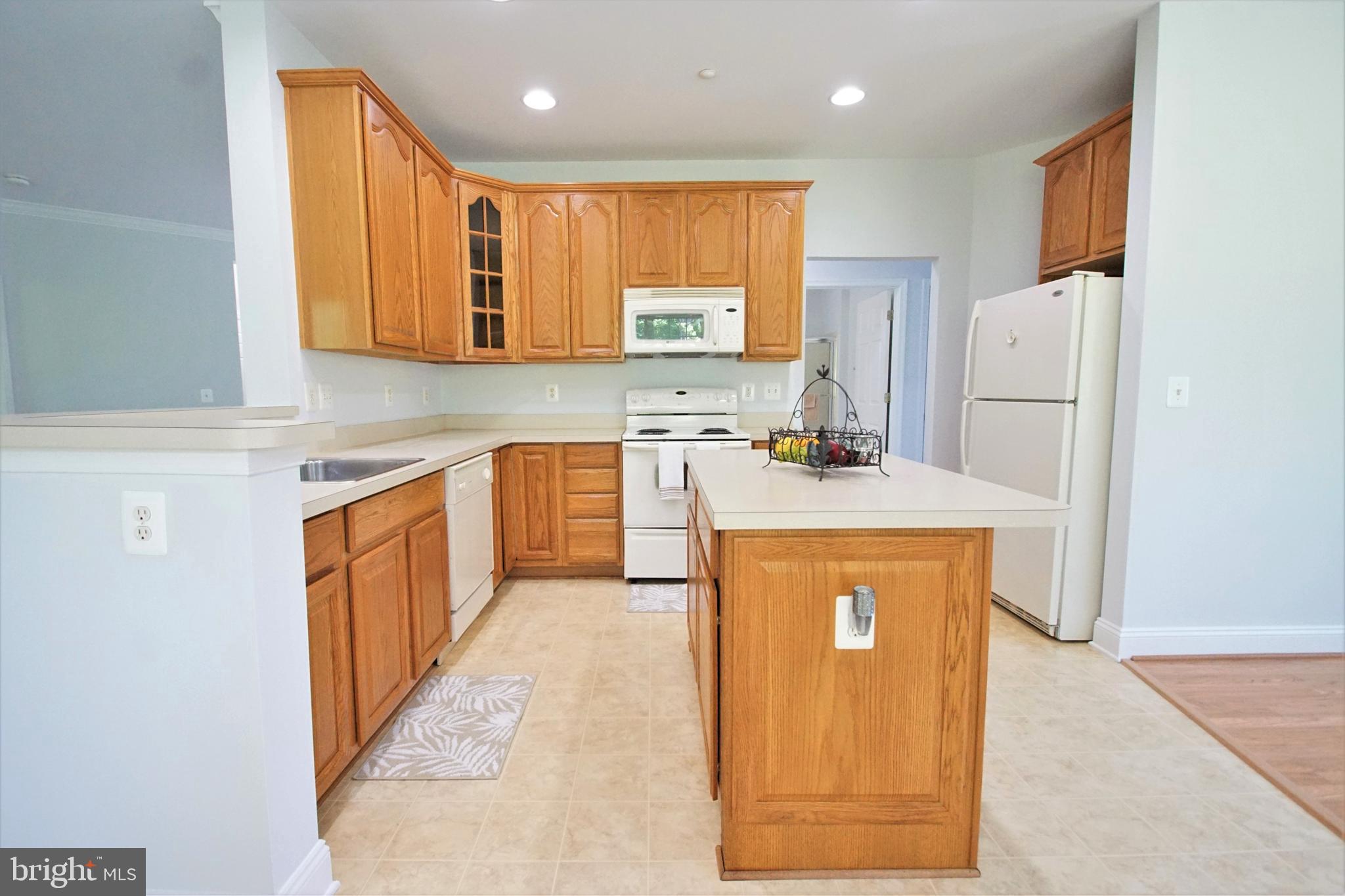 MONMOUTH MEADOWS - Residential