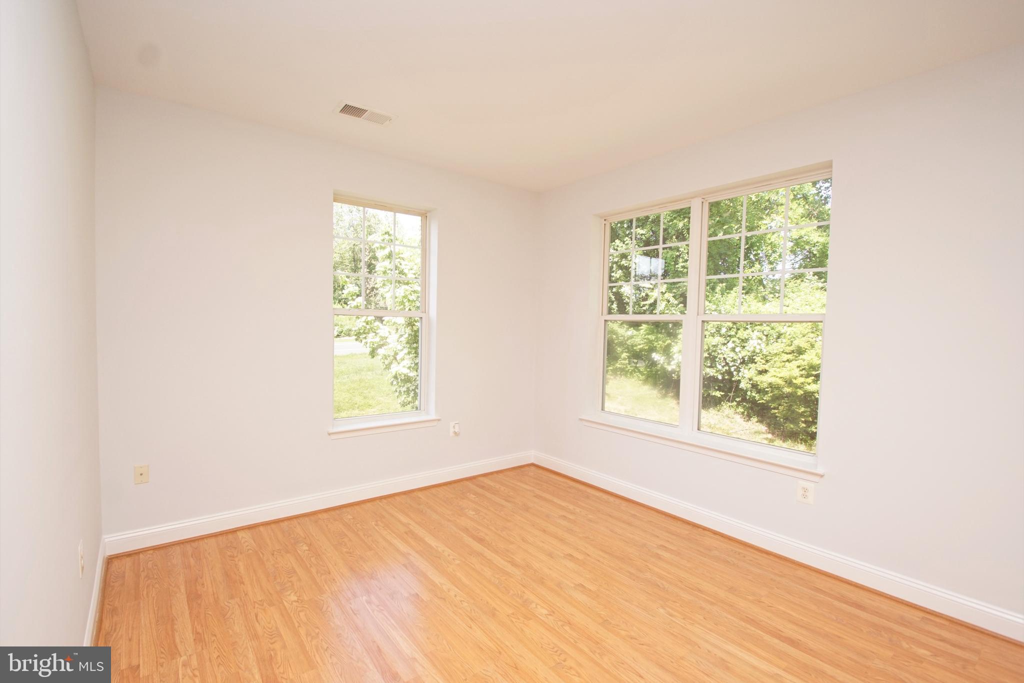 MONMOUTH MEADOWS - Residential