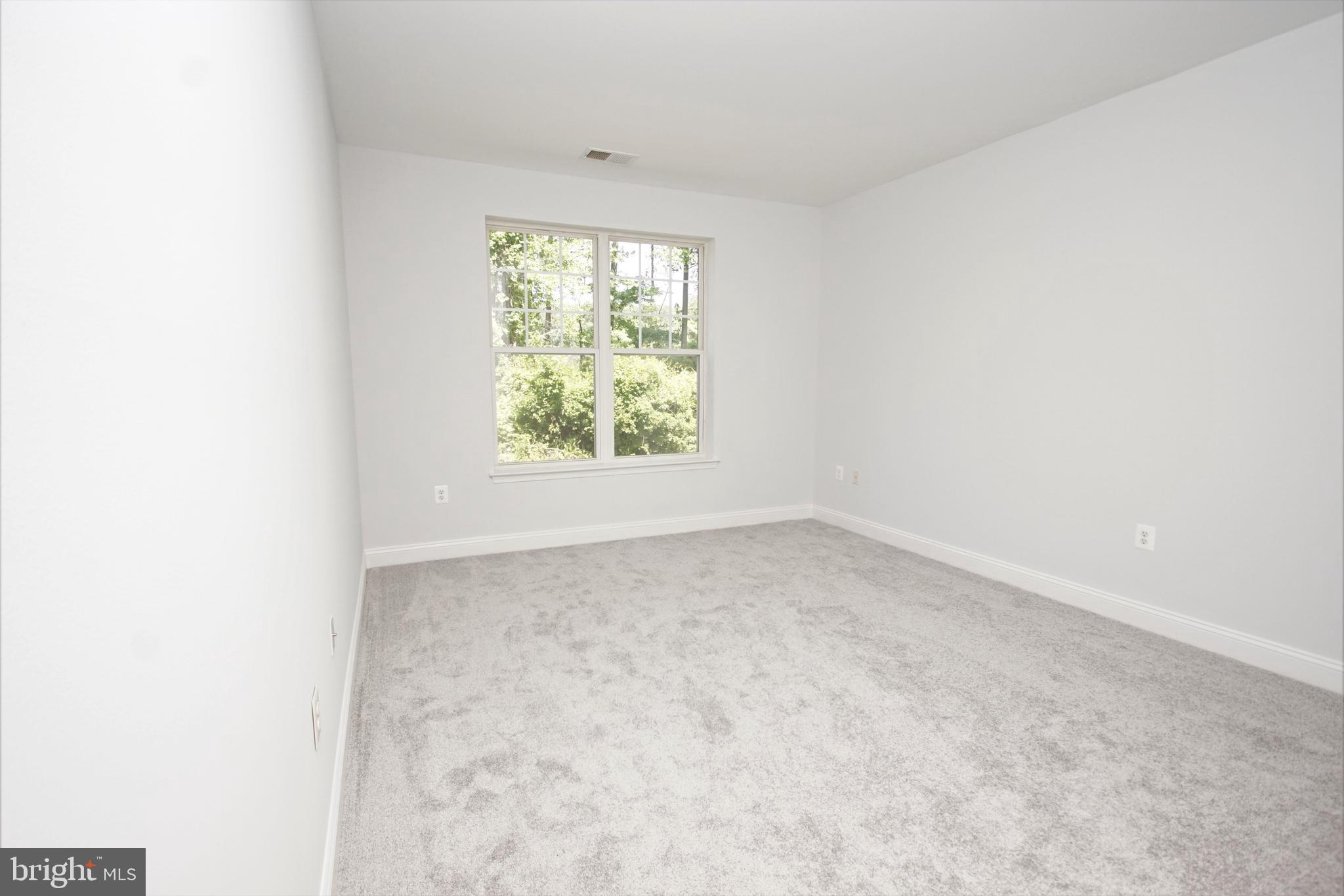 MONMOUTH MEADOWS - Residential