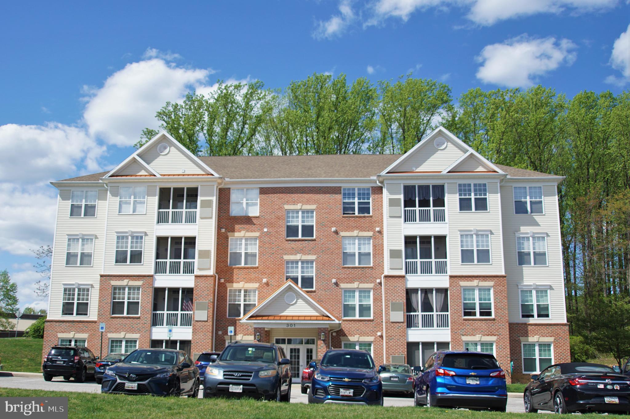 MONMOUTH MEADOWS - Residential