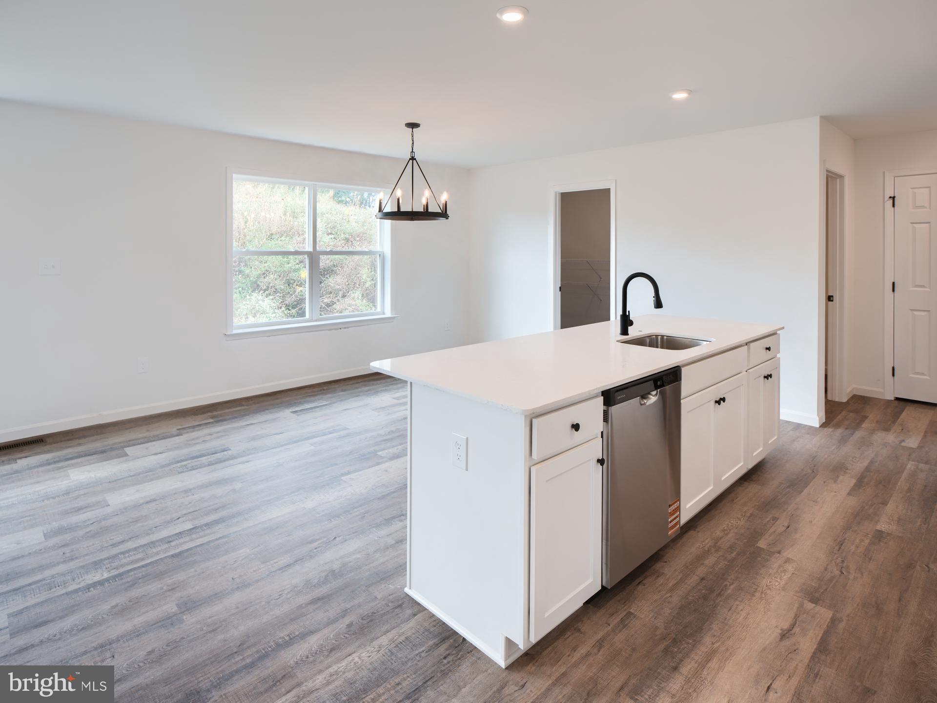 309 BOXWOOD DRIVE