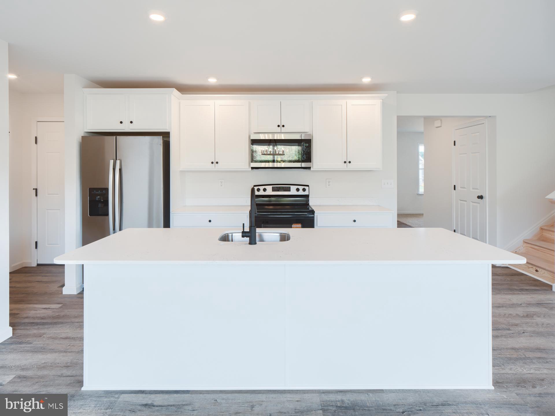 309 BOXWOOD DRIVE