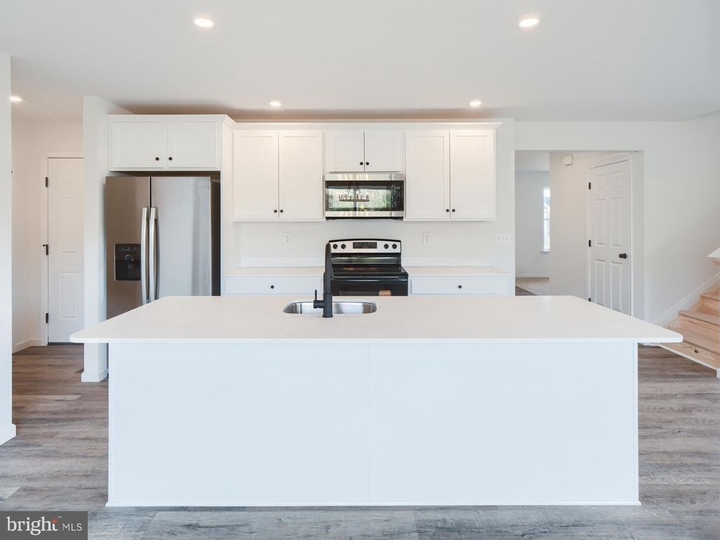 Photo of 309 Boxwood Drive, WINDSOR, PA 17366 (MLS # PAYK2089860)