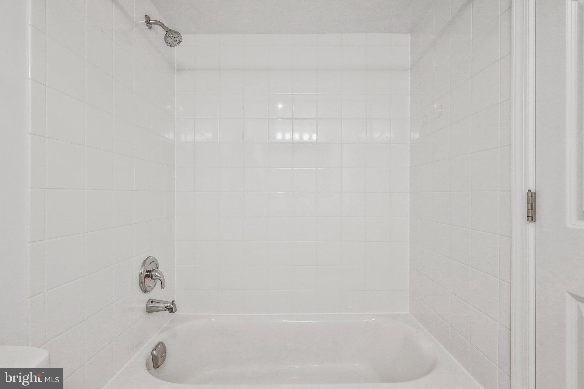 WATERGATE AT LANDMARK - Residential