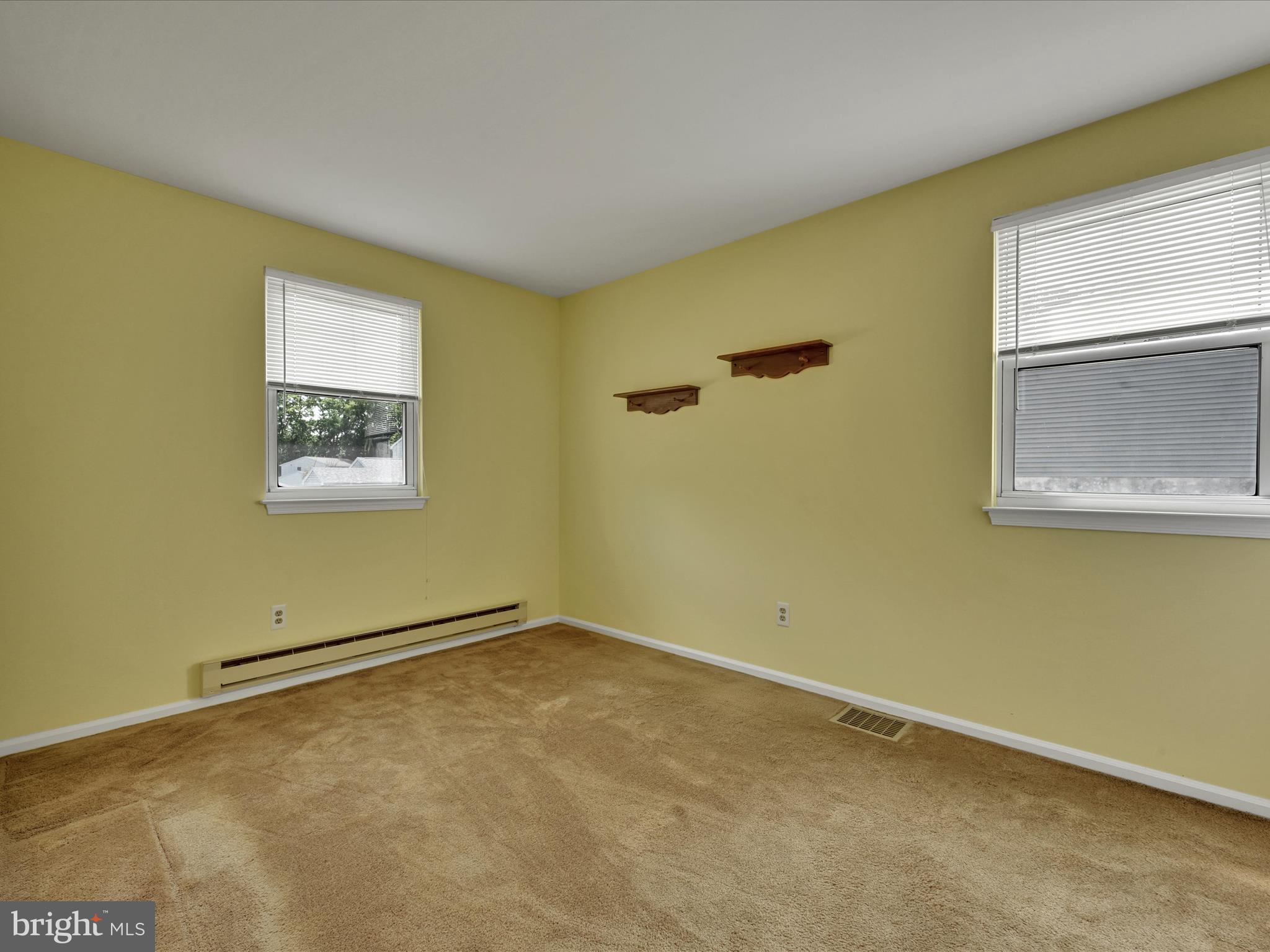 FARMDALE - Residential