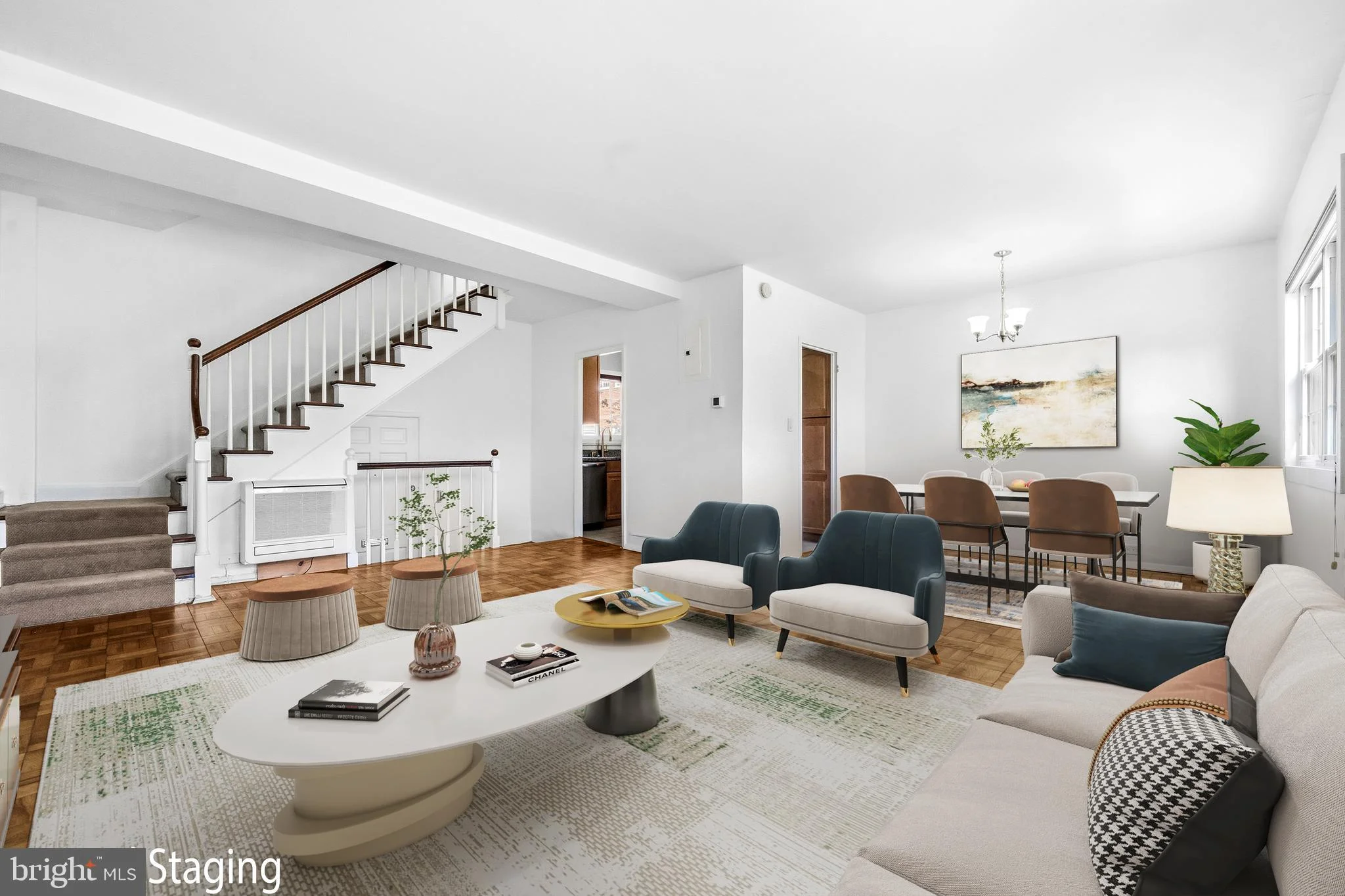 1615 Mount Eagle Place