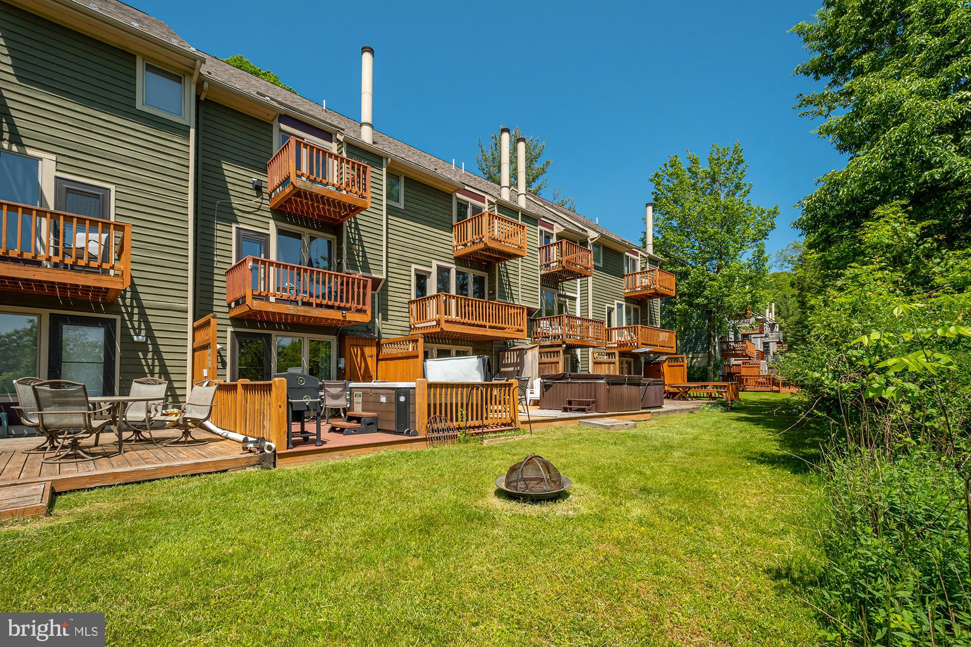 VILLAGES OF WISP - Residential