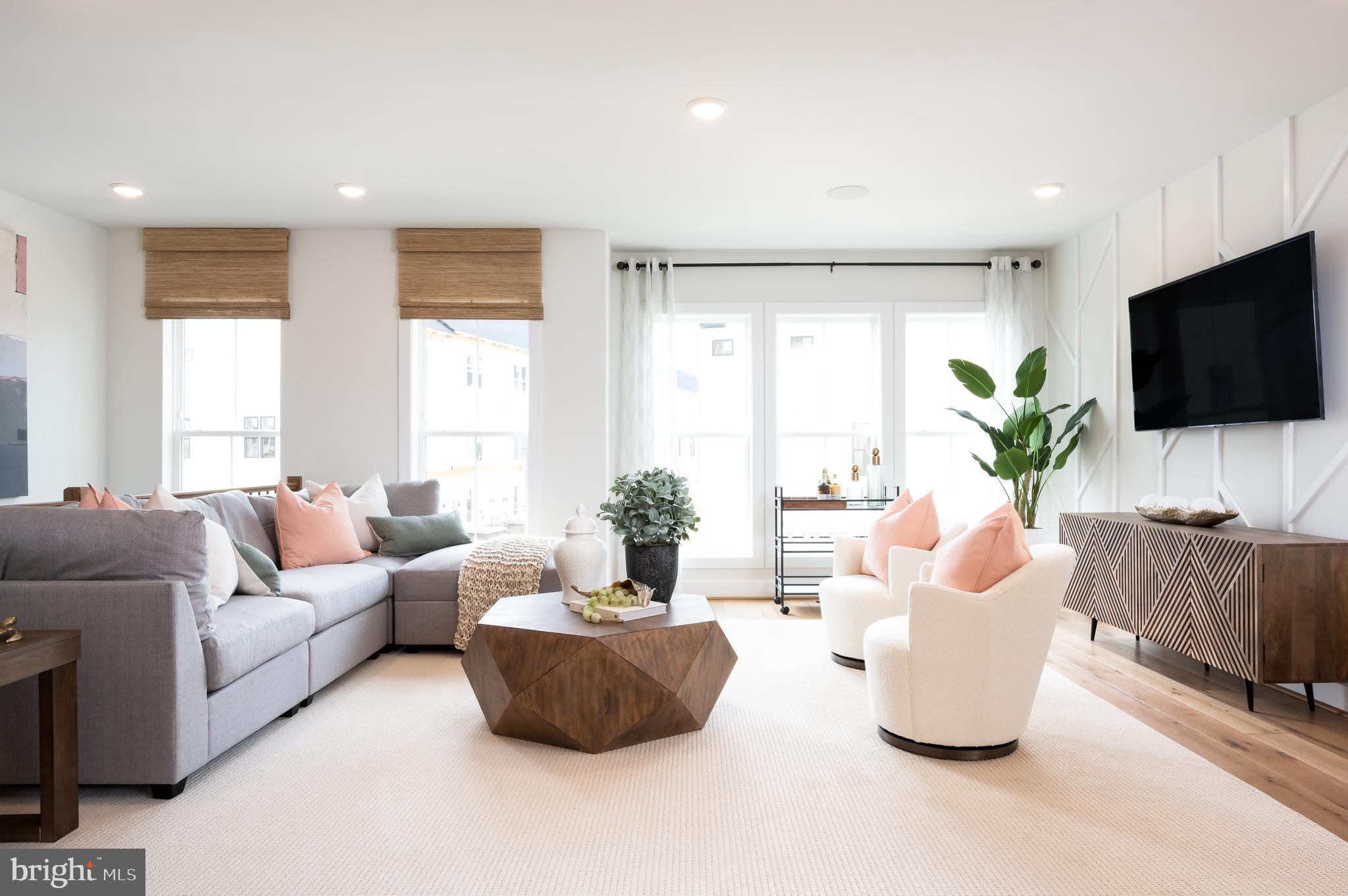 BRAMBLETON - Residential