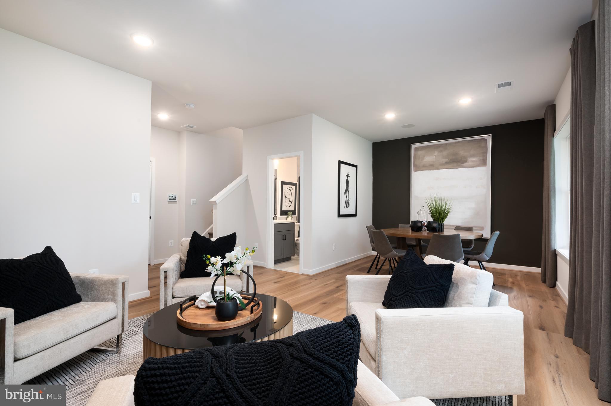 BRAMBLETON - Residential