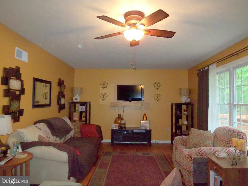 BEAVER DAM WOODS - Residential