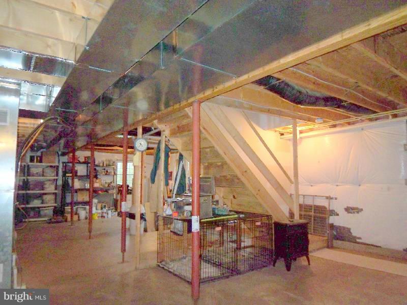 BEAVER DAM WOODS - Residential