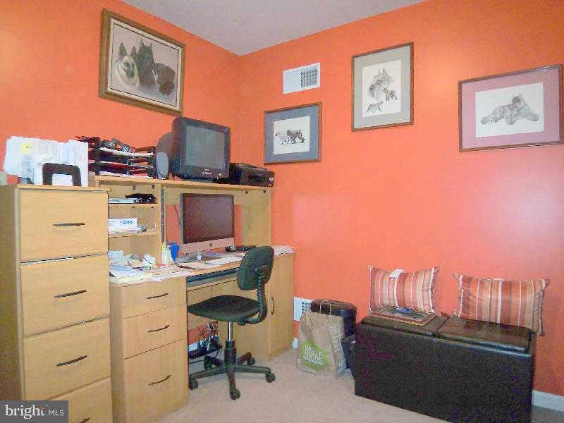 BEAVER DAM WOODS - Residential