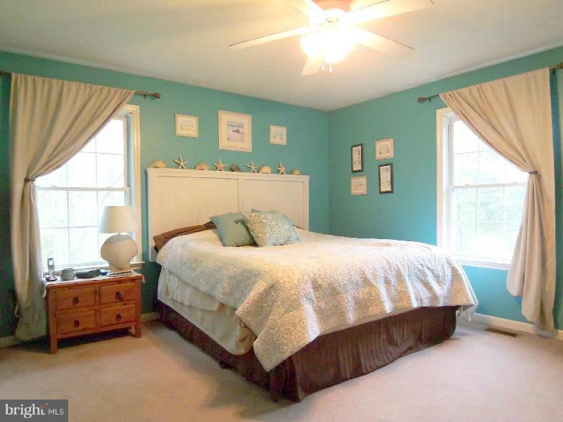 BEAVER DAM WOODS - Residential