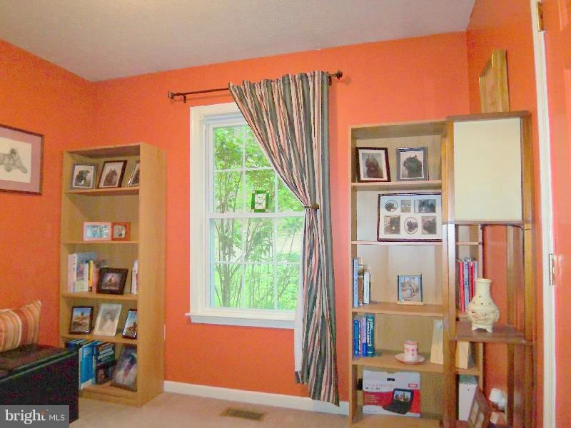 BEAVER DAM WOODS - Residential