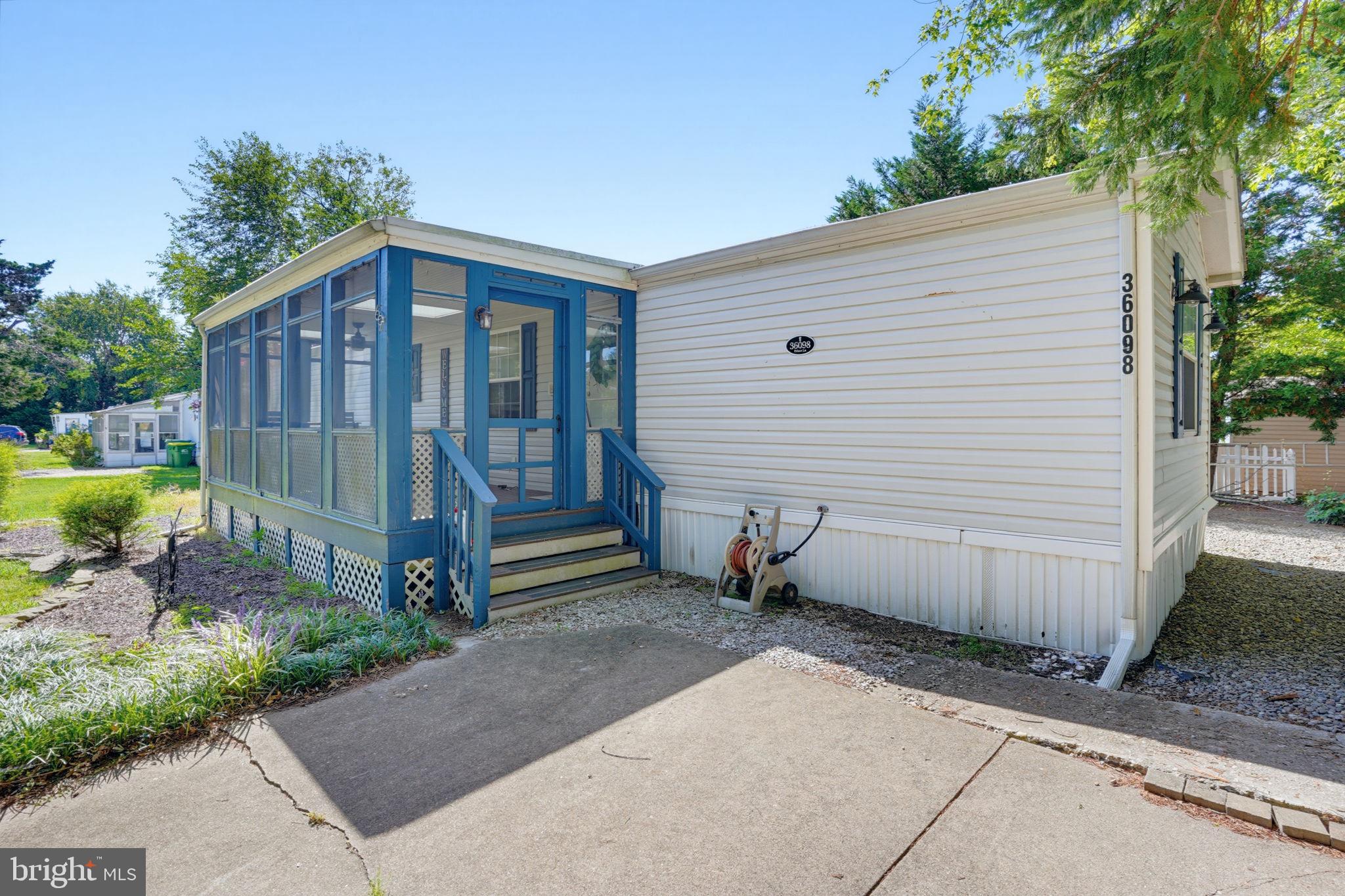 36098 PALACE LANE 69