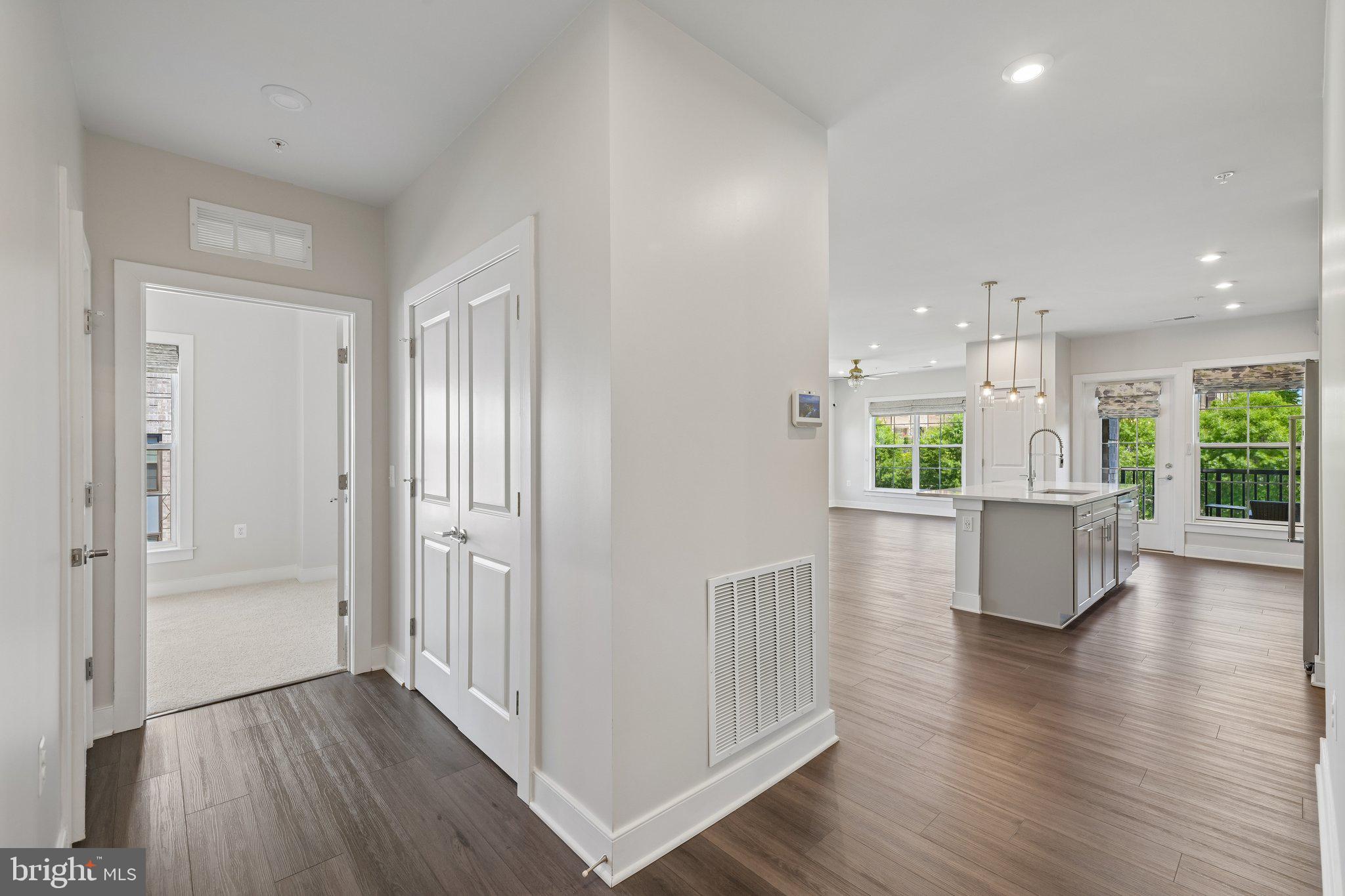 NATIONAL HARBOR - Residential