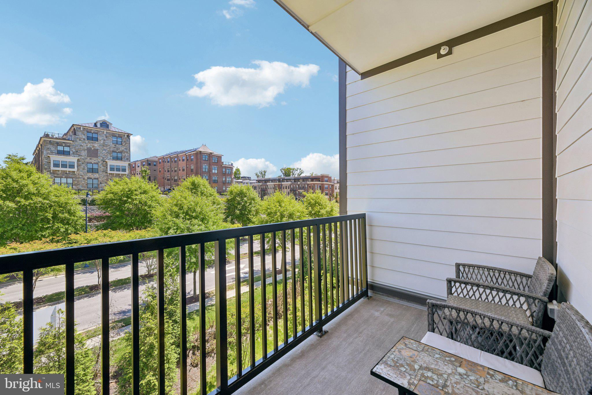 NATIONAL HARBOR - Residential