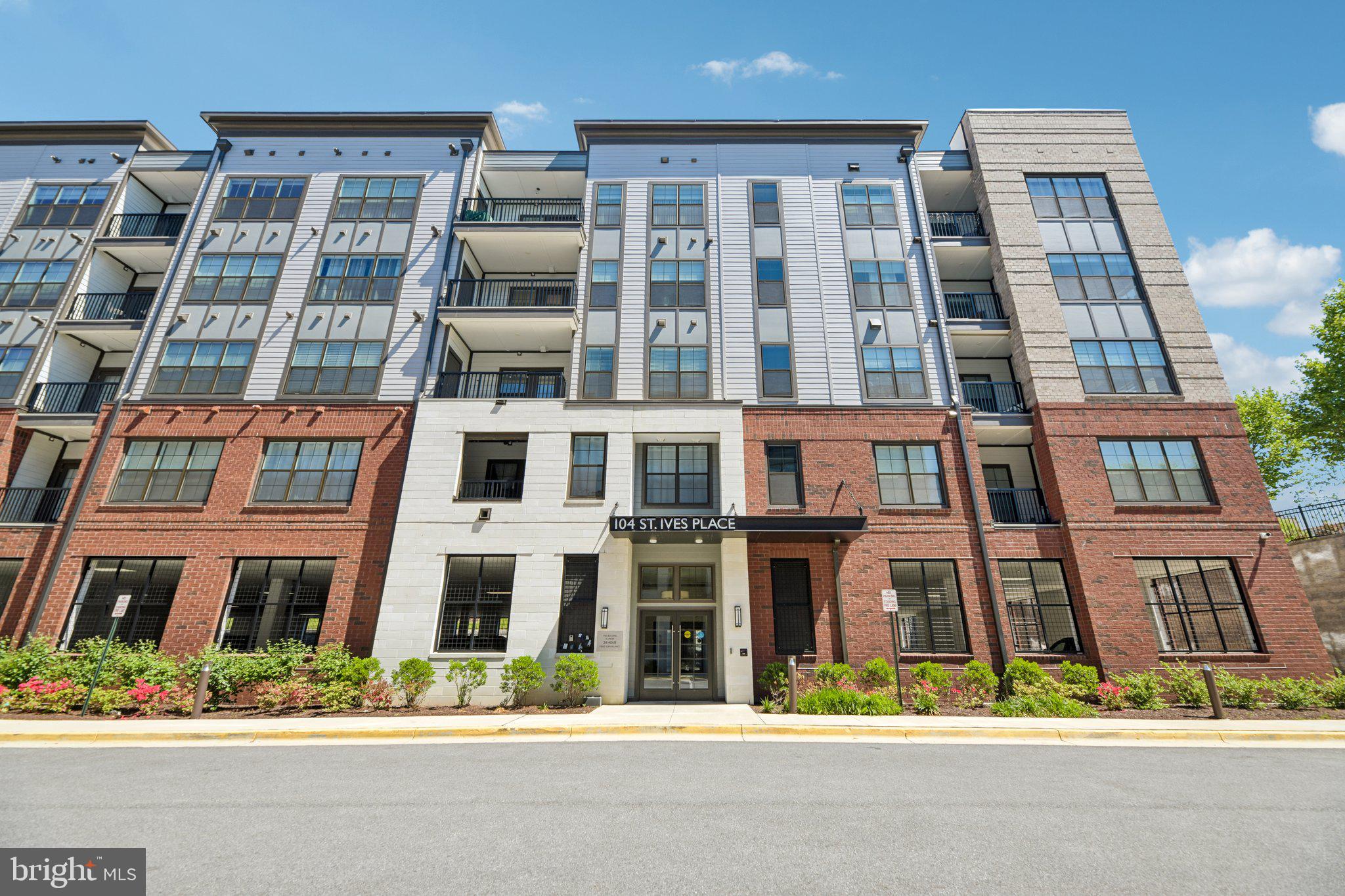 NATIONAL HARBOR - Residential