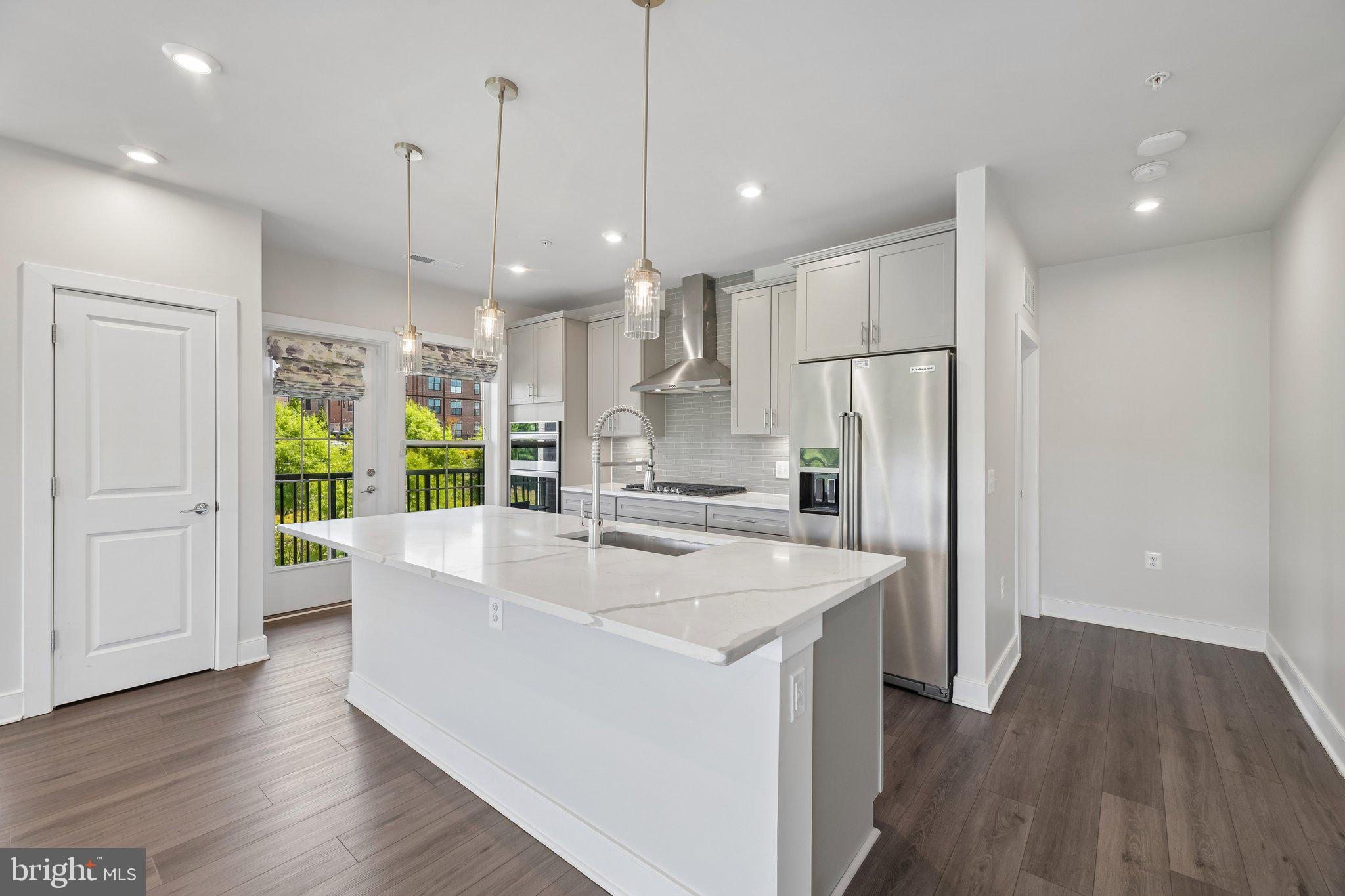 NATIONAL HARBOR - Residential