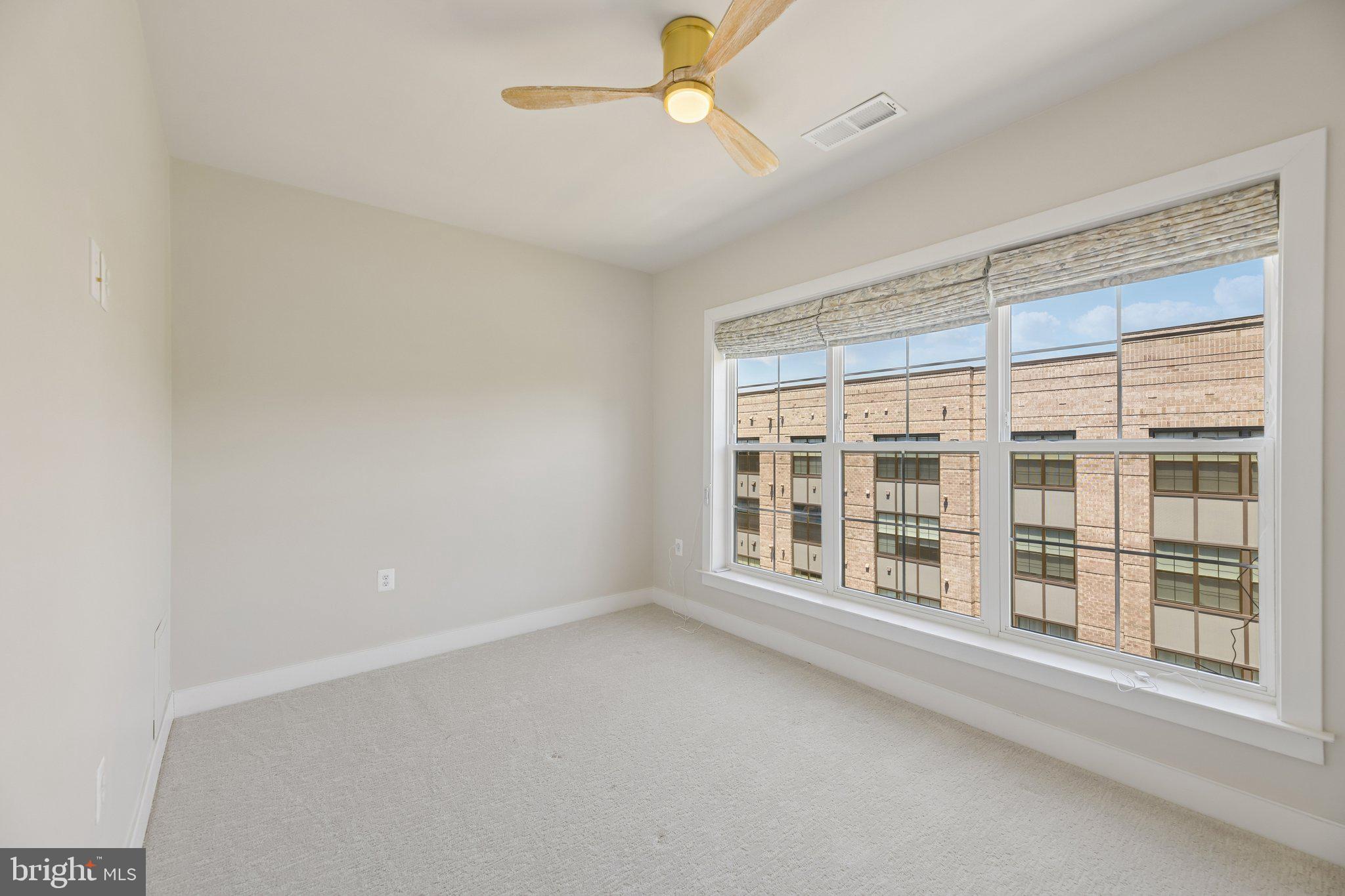 NATIONAL HARBOR - Residential