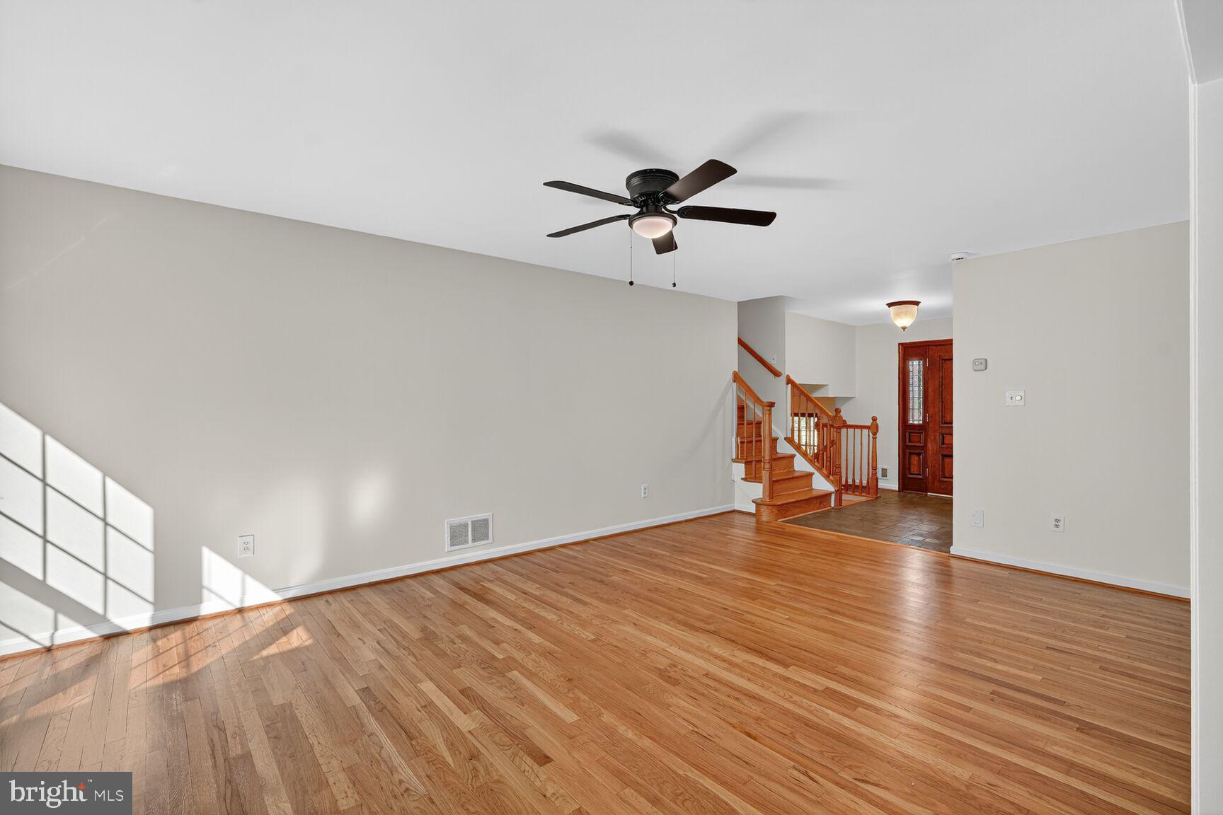 4916 SUNFLOWER DRIVE