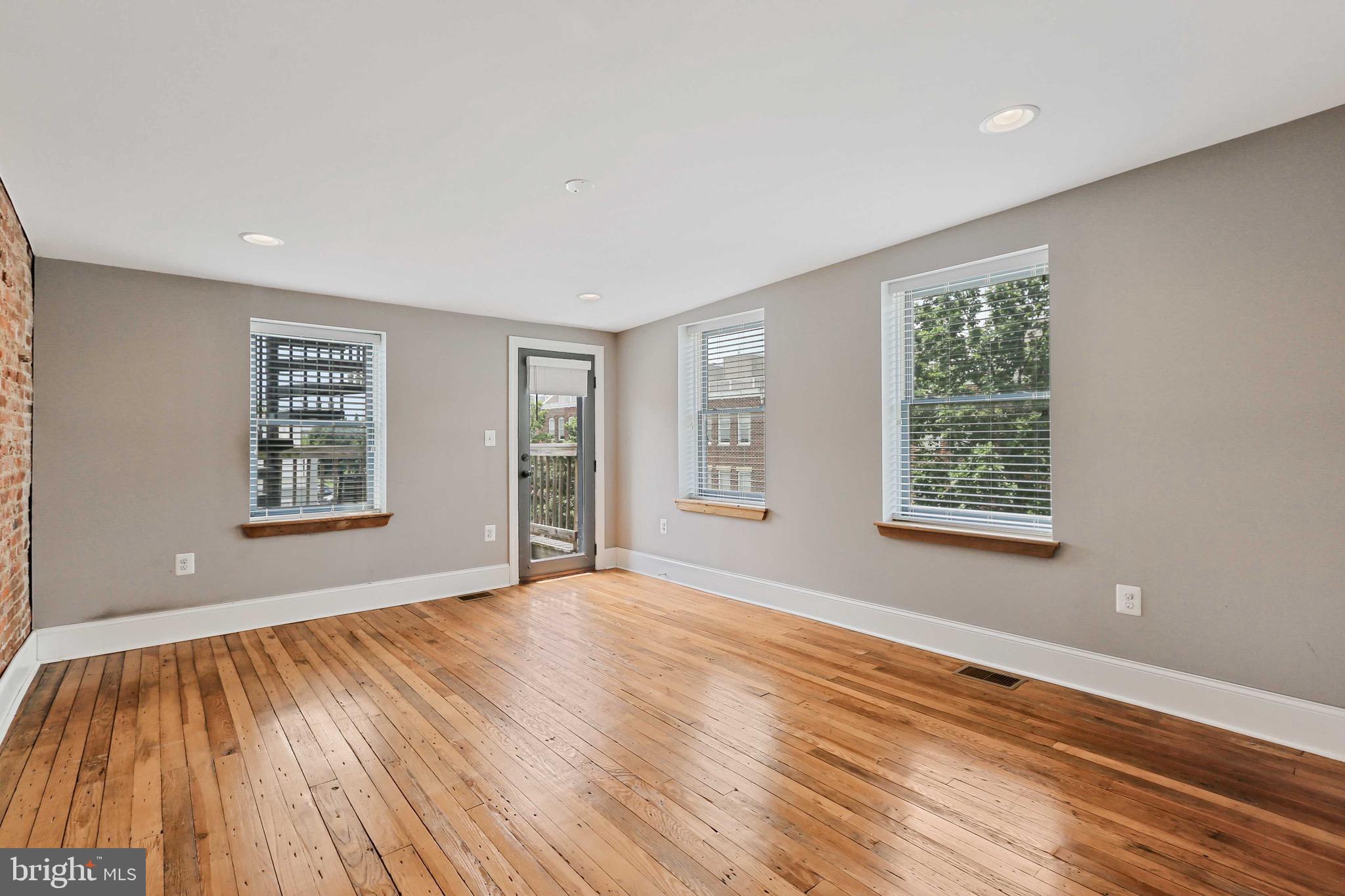 FEDERAL HILL HISTORIC DISTRICT - Residential Lease