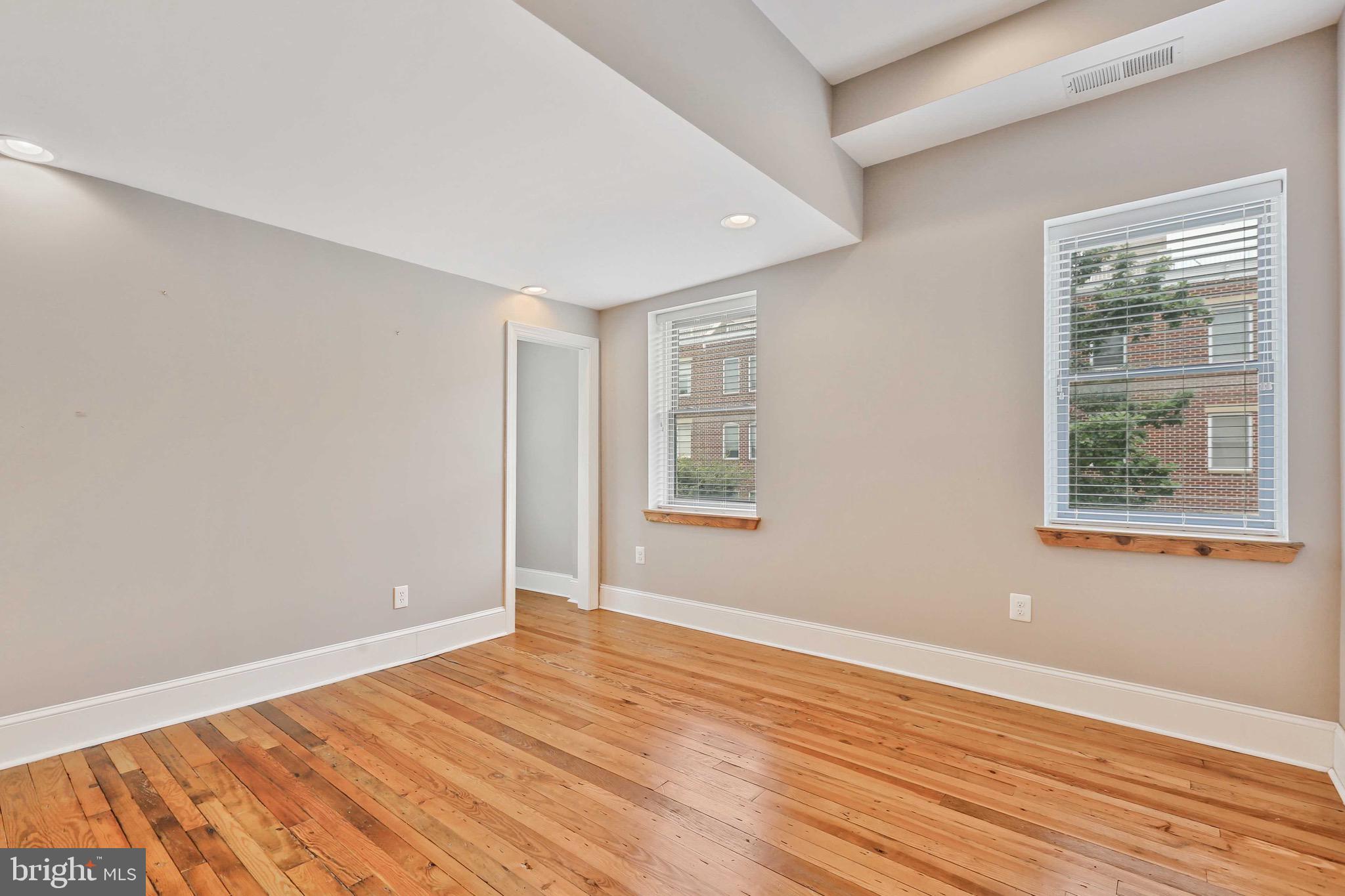 FEDERAL HILL HISTORIC DISTRICT - Residential Lease