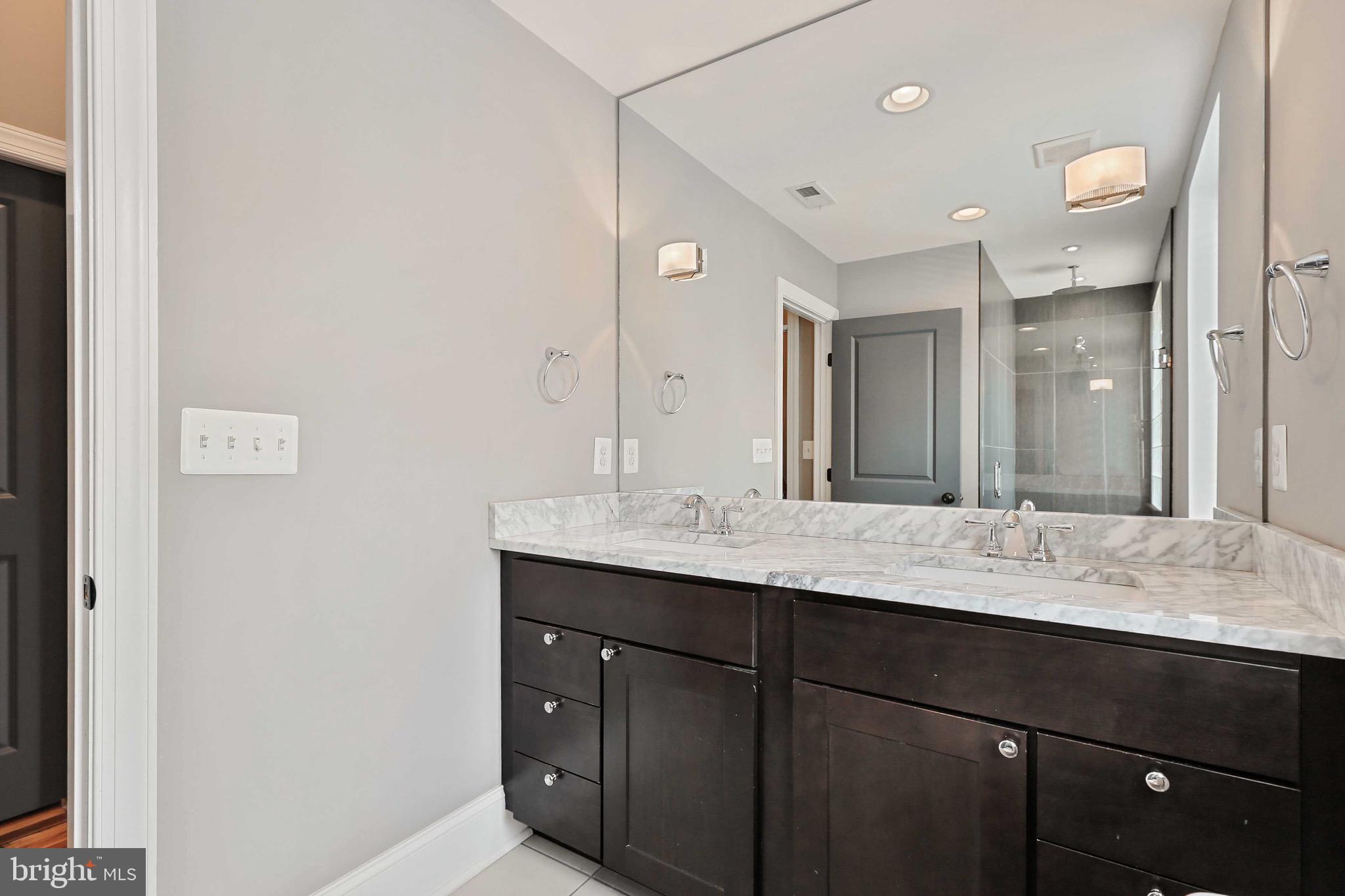 FEDERAL HILL HISTORIC DISTRICT - Residential Lease