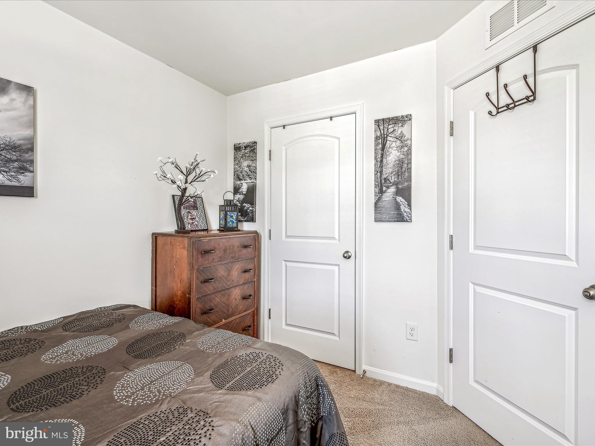 BERKELEY RIDGE - Residential