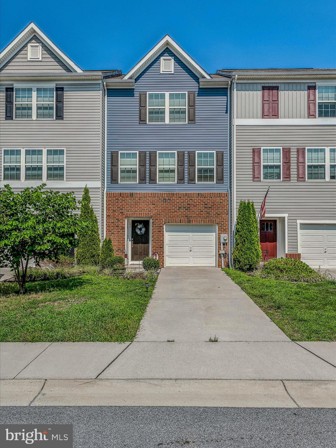 BERKELEY RIDGE - Residential