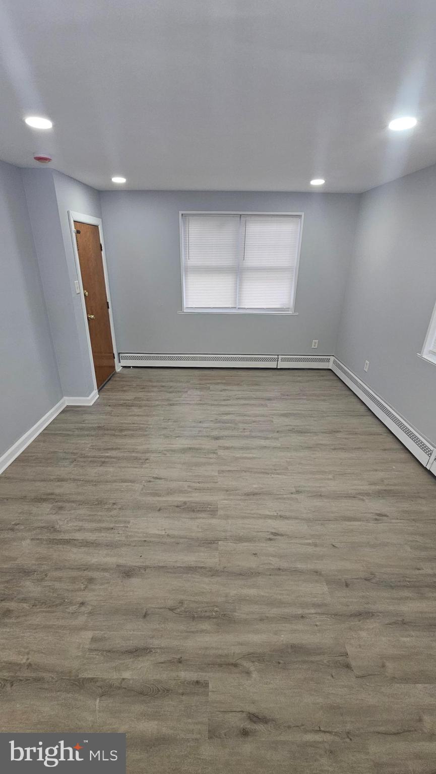 FOX CHASE - Residential Lease