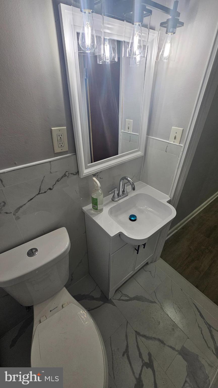 FOX CHASE - Residential Lease