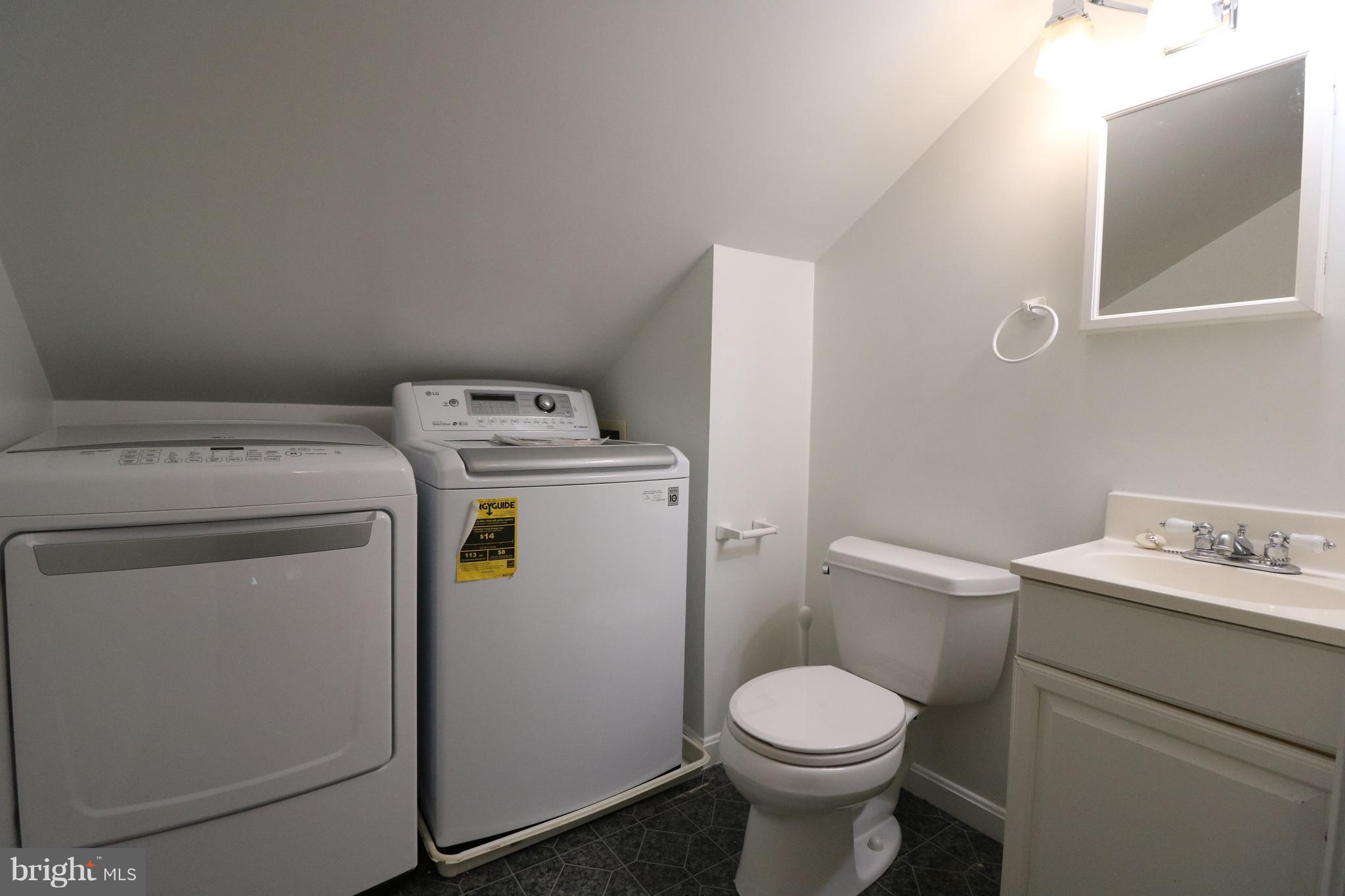 TWINBROOK - Residential Lease