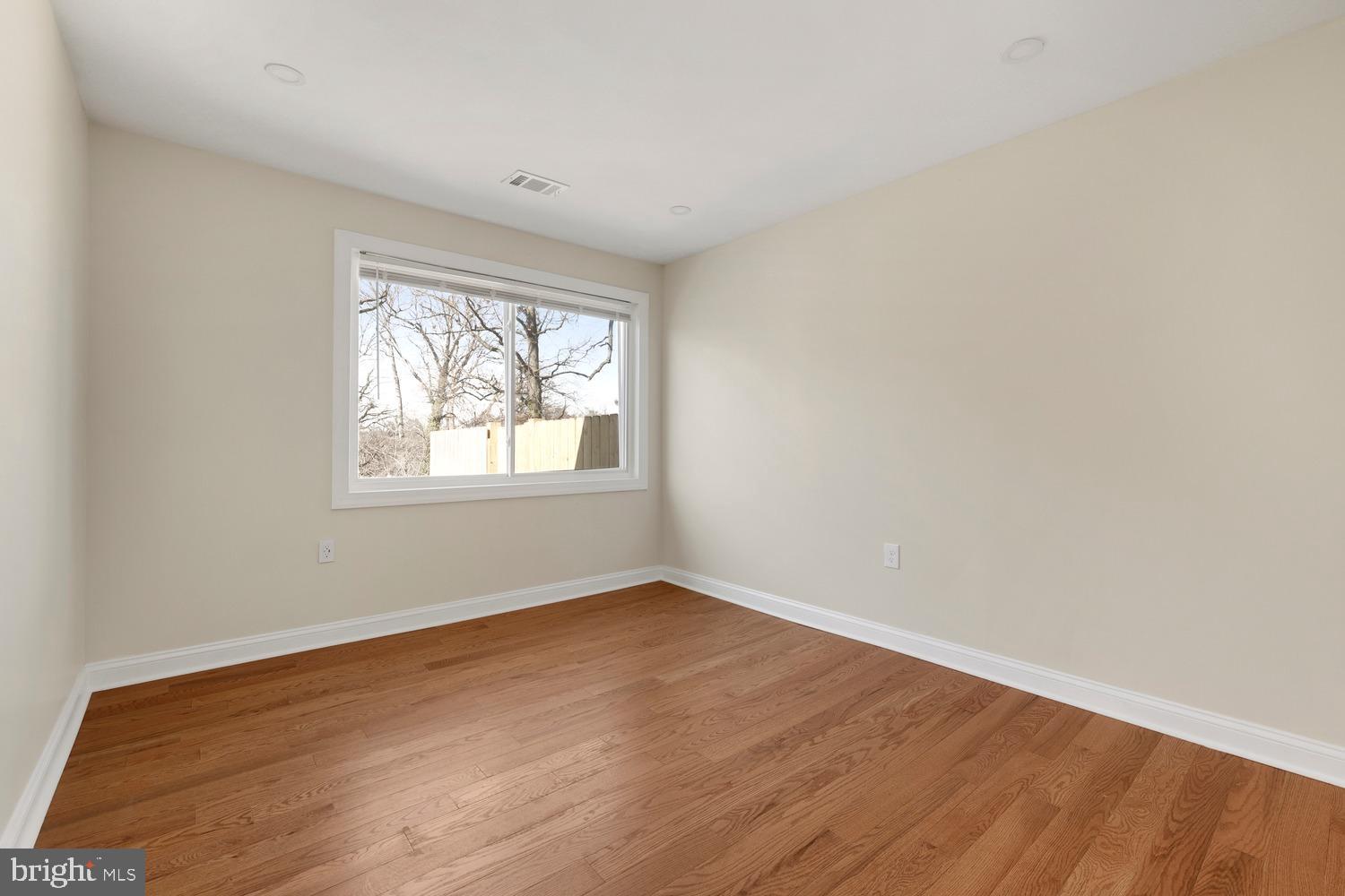 HILLCREST GARDENS - Residential