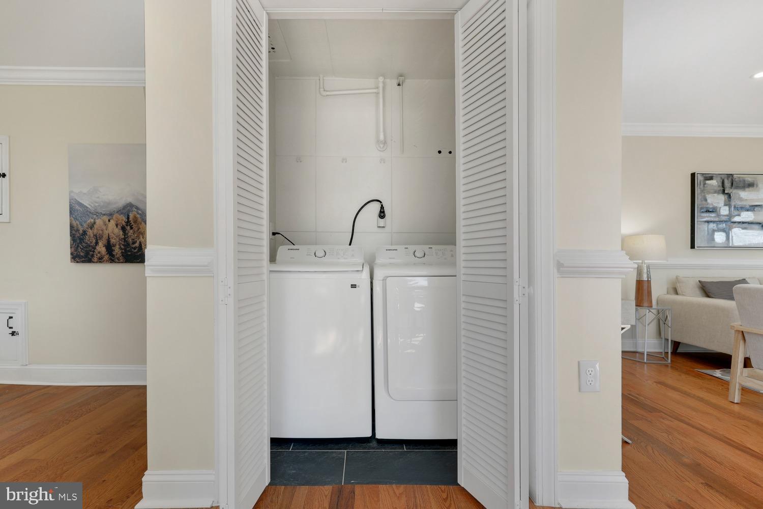 HILLCREST GARDENS - Residential