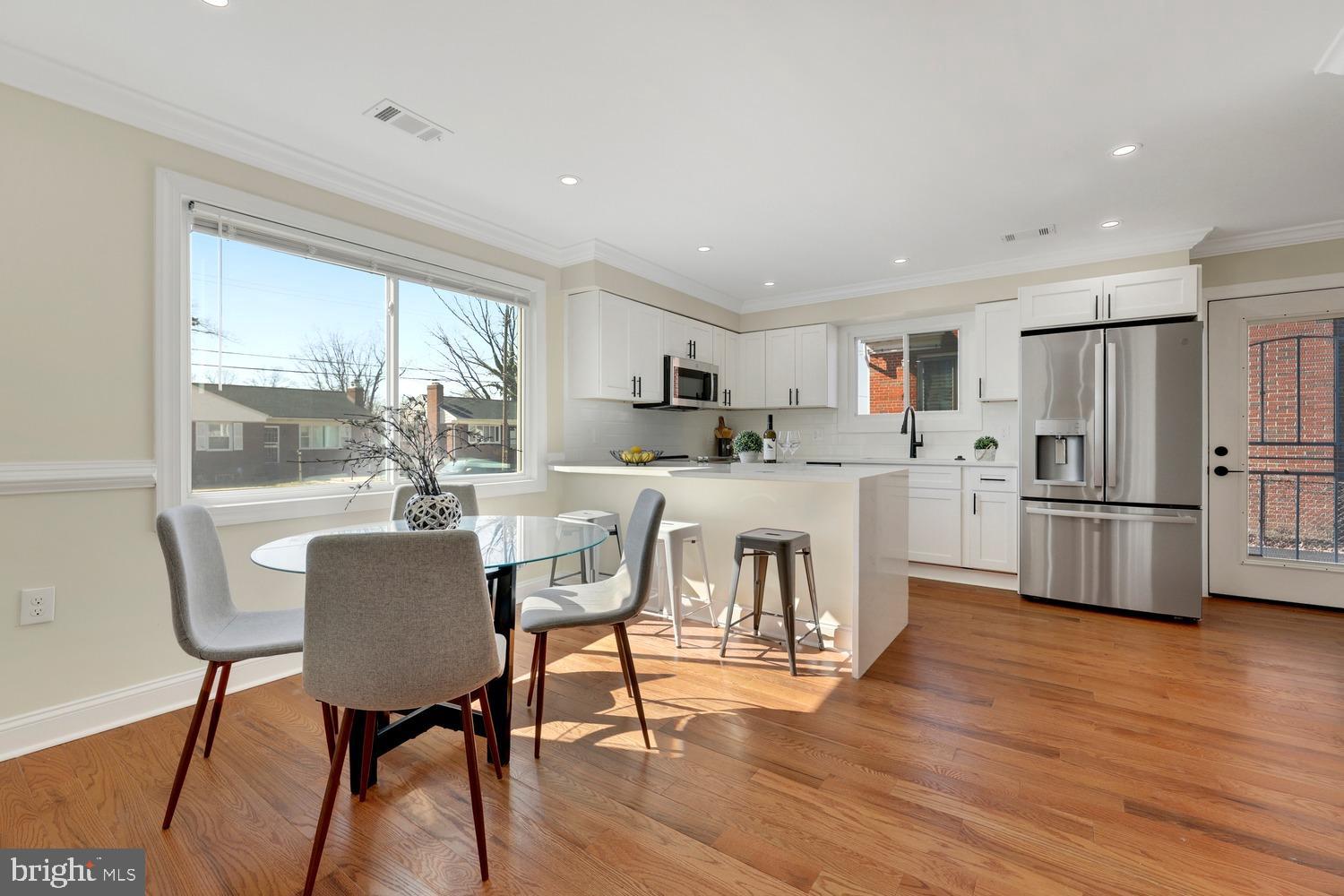 HILLCREST GARDENS - Residential