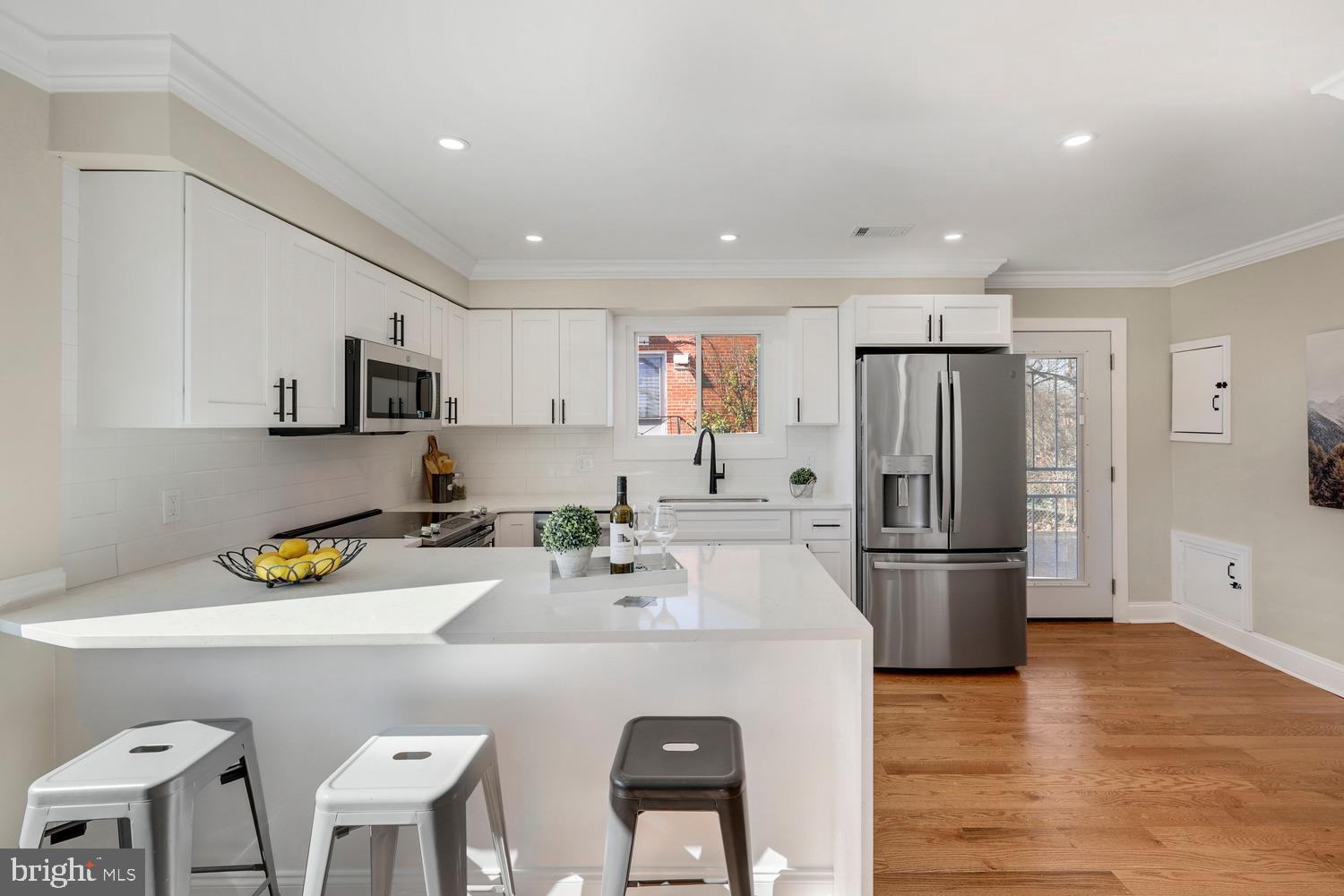 HILLCREST GARDENS - Residential