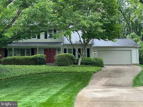 1881 COLD CREEK COURT VIENNA VA 22182