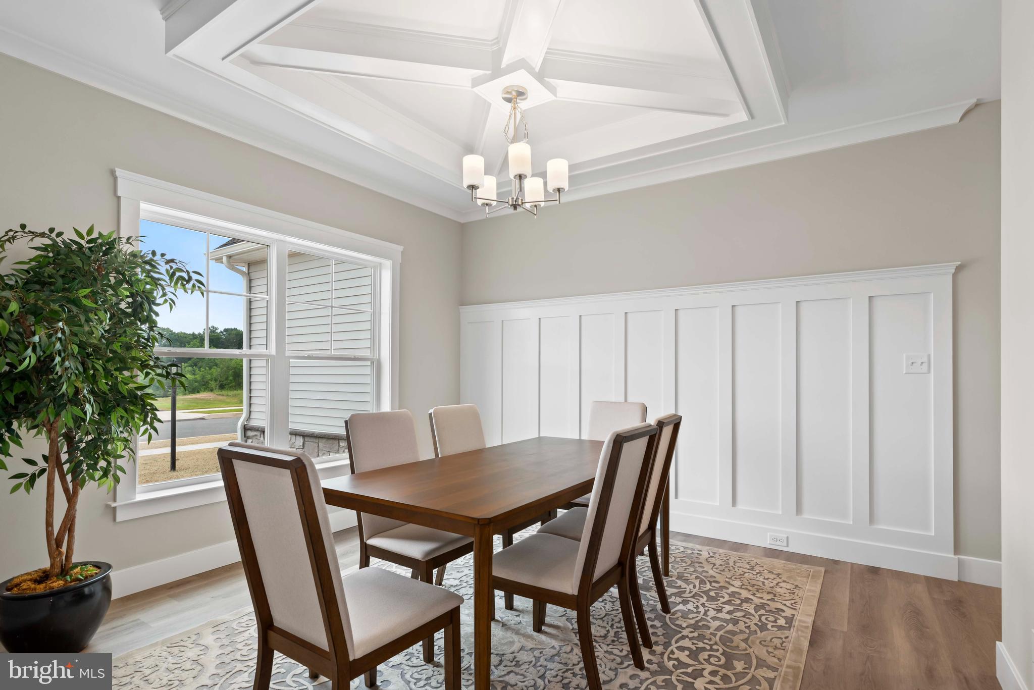 WILSHIRE ESTATES - Residential