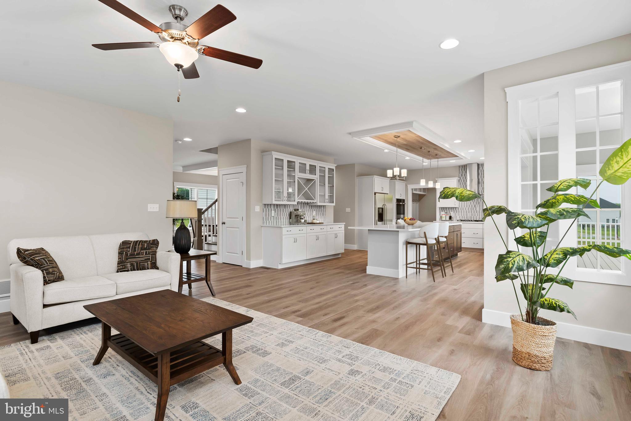 WILSHIRE ESTATES - Residential