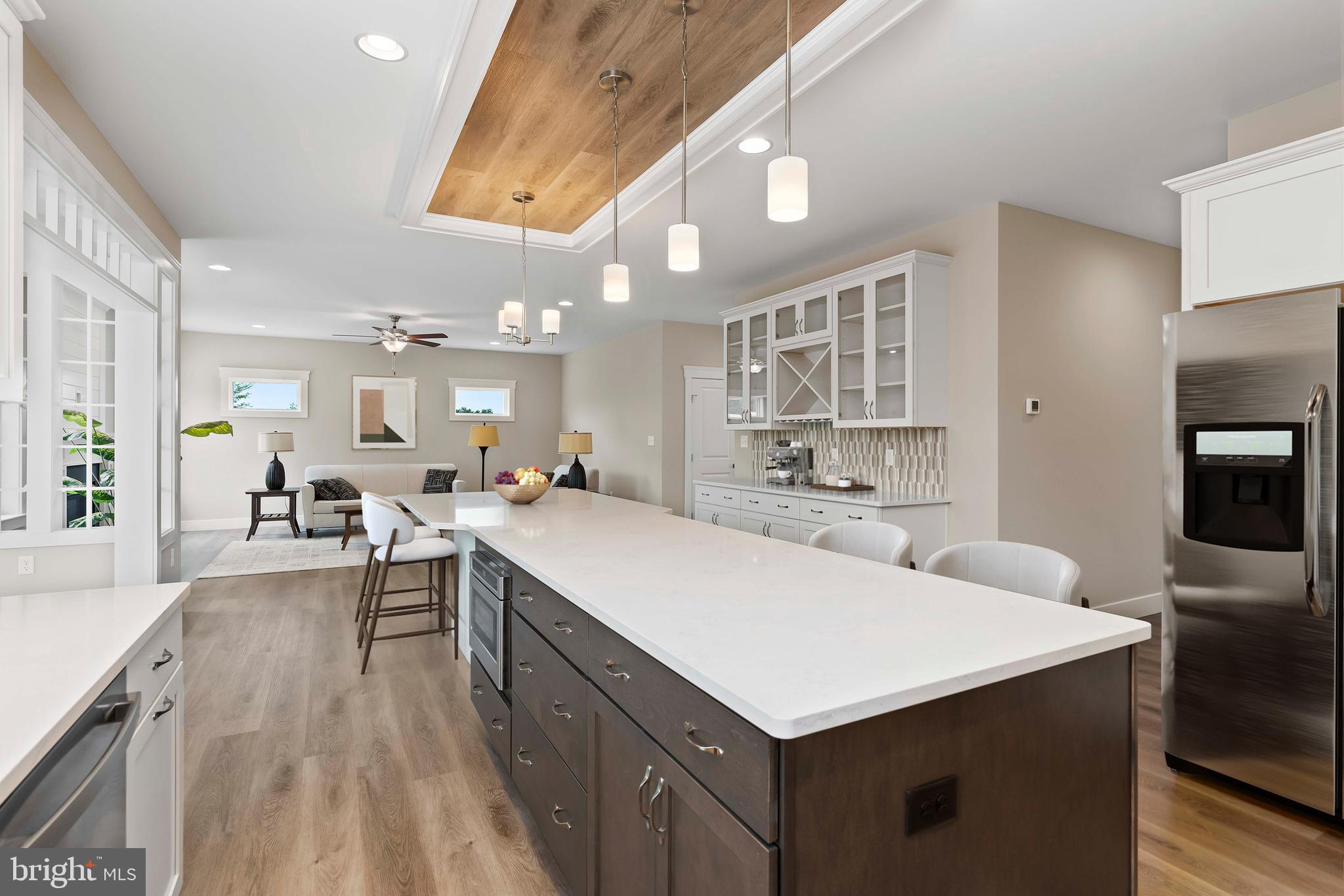 WILSHIRE ESTATES - Residential