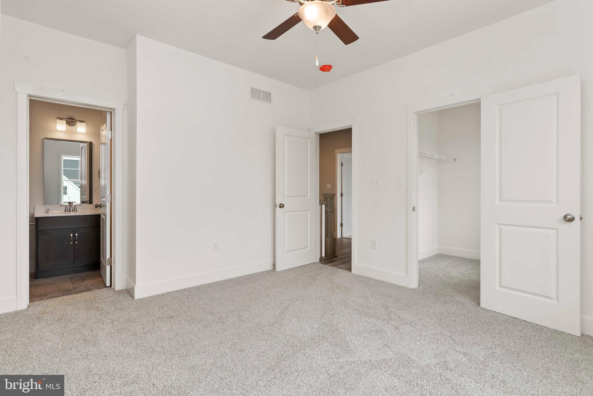 WILSHIRE ESTATES - Residential