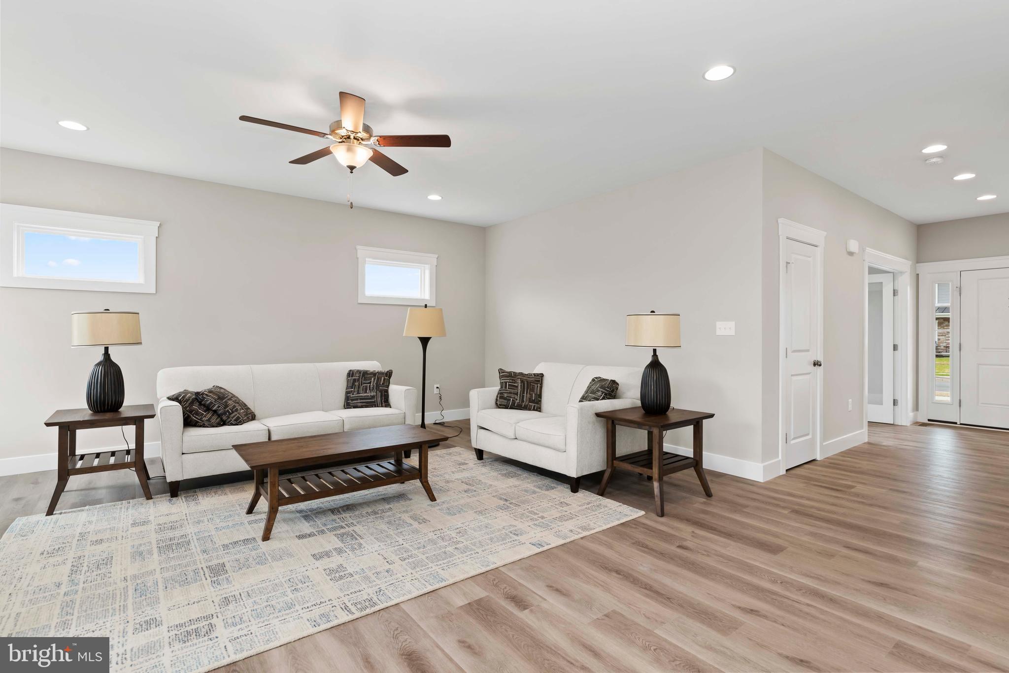 WILSHIRE ESTATES - Residential