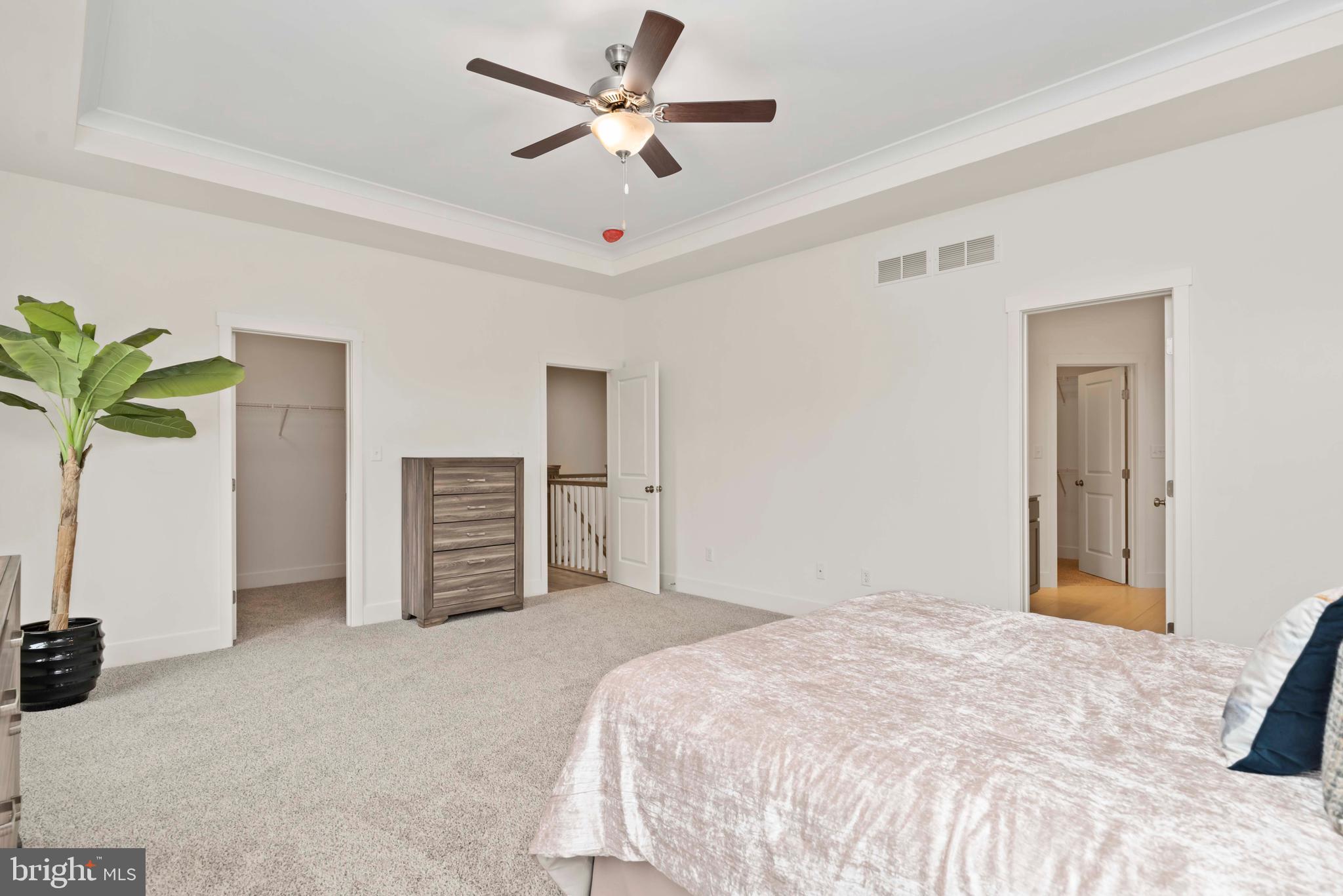 WILSHIRE ESTATES - Residential