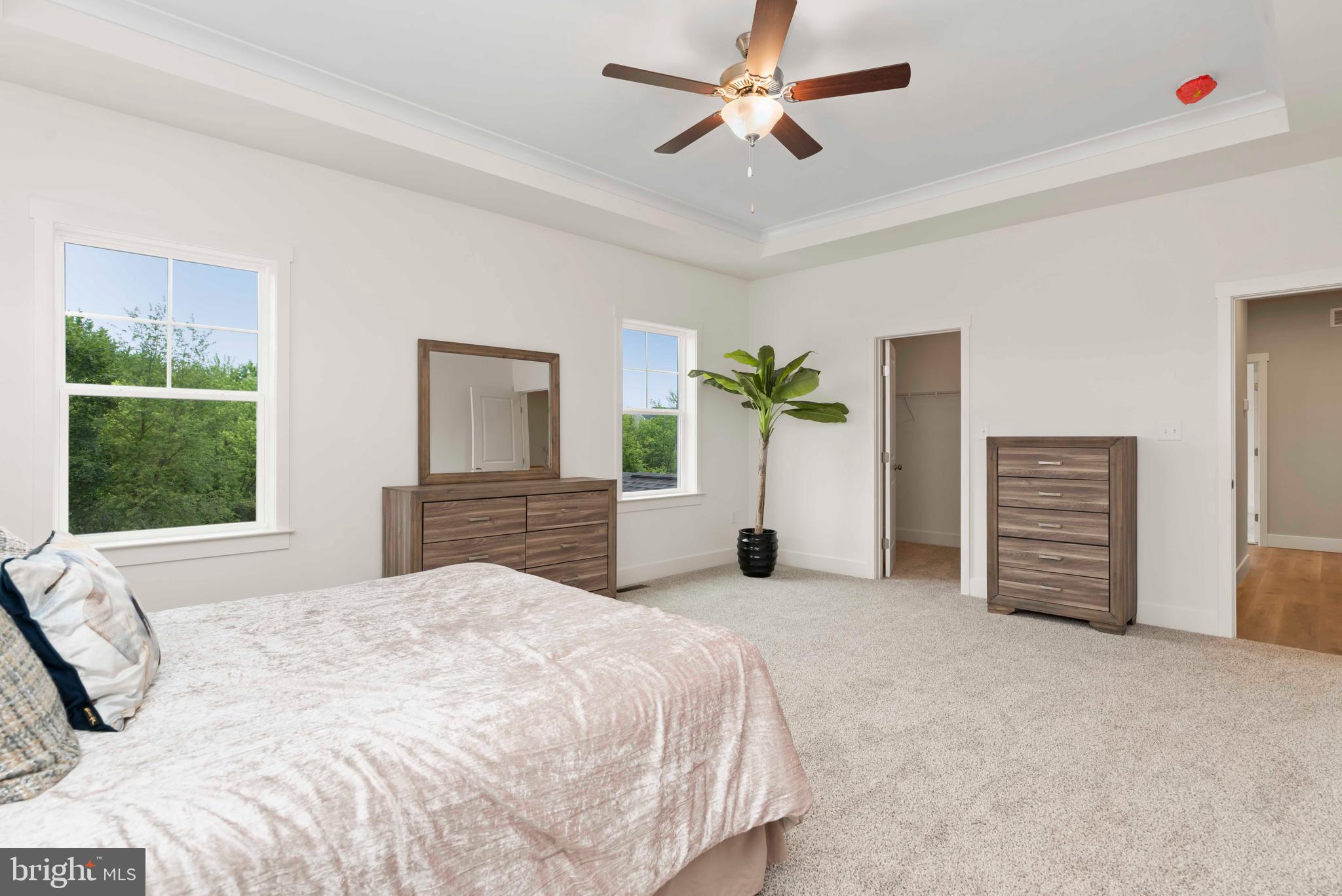 WILSHIRE ESTATES - Residential
