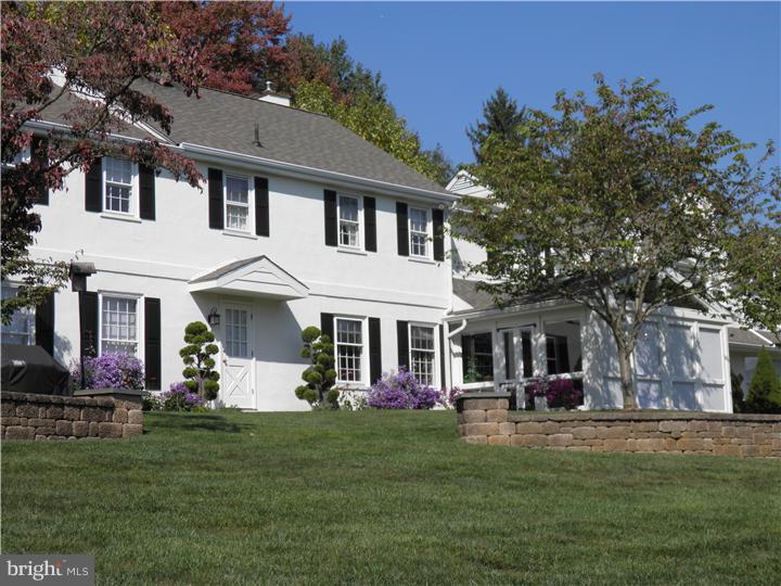 RADNOR HUNT - Residential