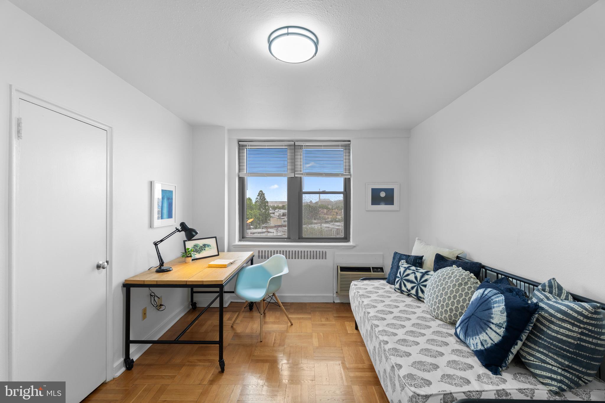 ART MUSEUM AREA - Residential