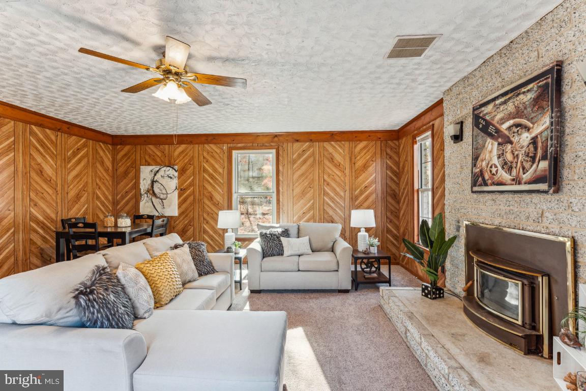 TIMBERLAKE - Residential