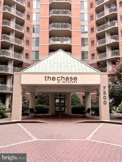 7500 WOODMONT AVENUE S907